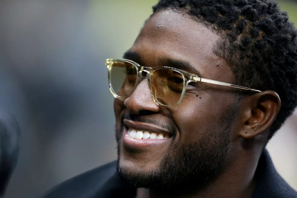 Reggie Bush Leads ‘Who Dat?’ Chant Before Win Over Eagles [Video]